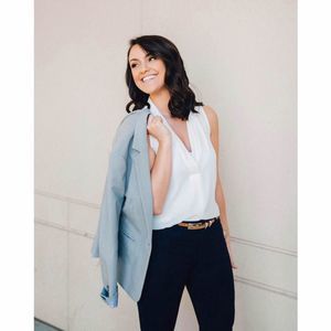 Meet your Posher, Maegan